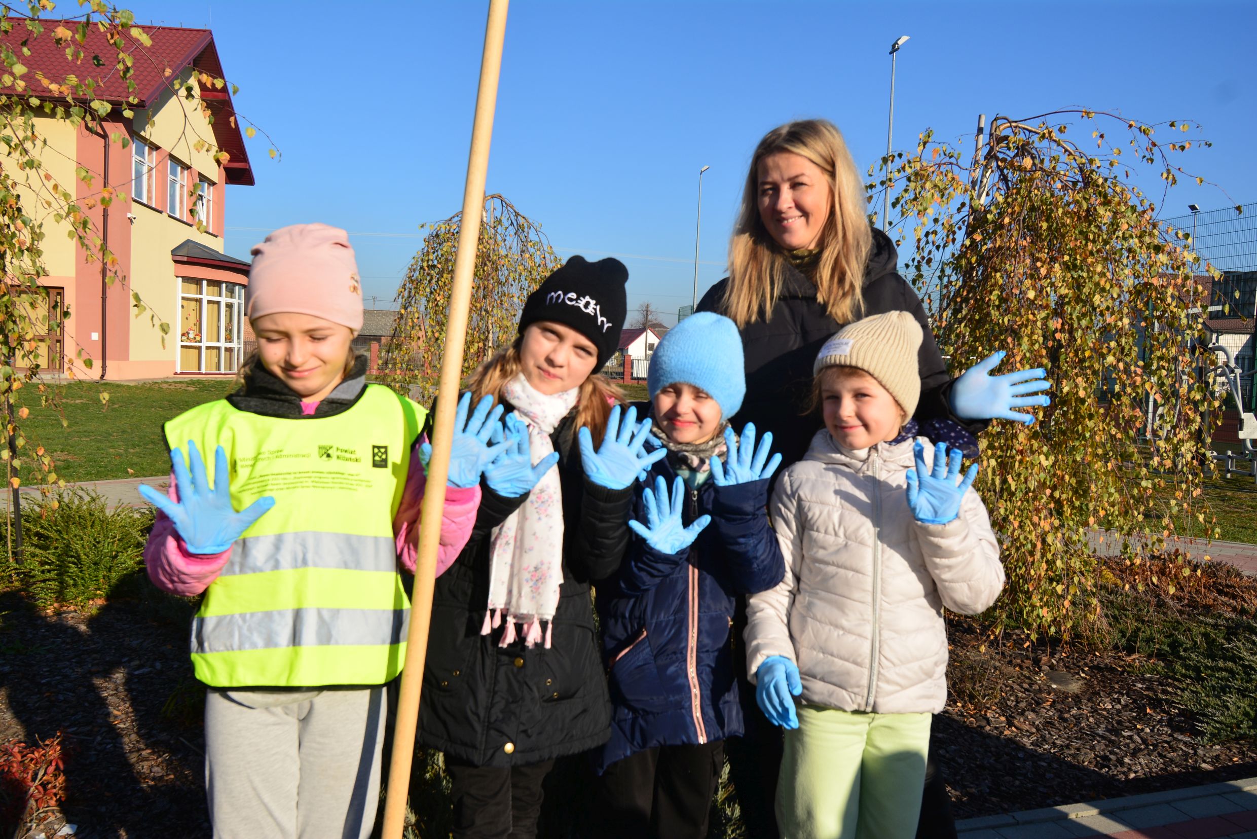 image017.jpg