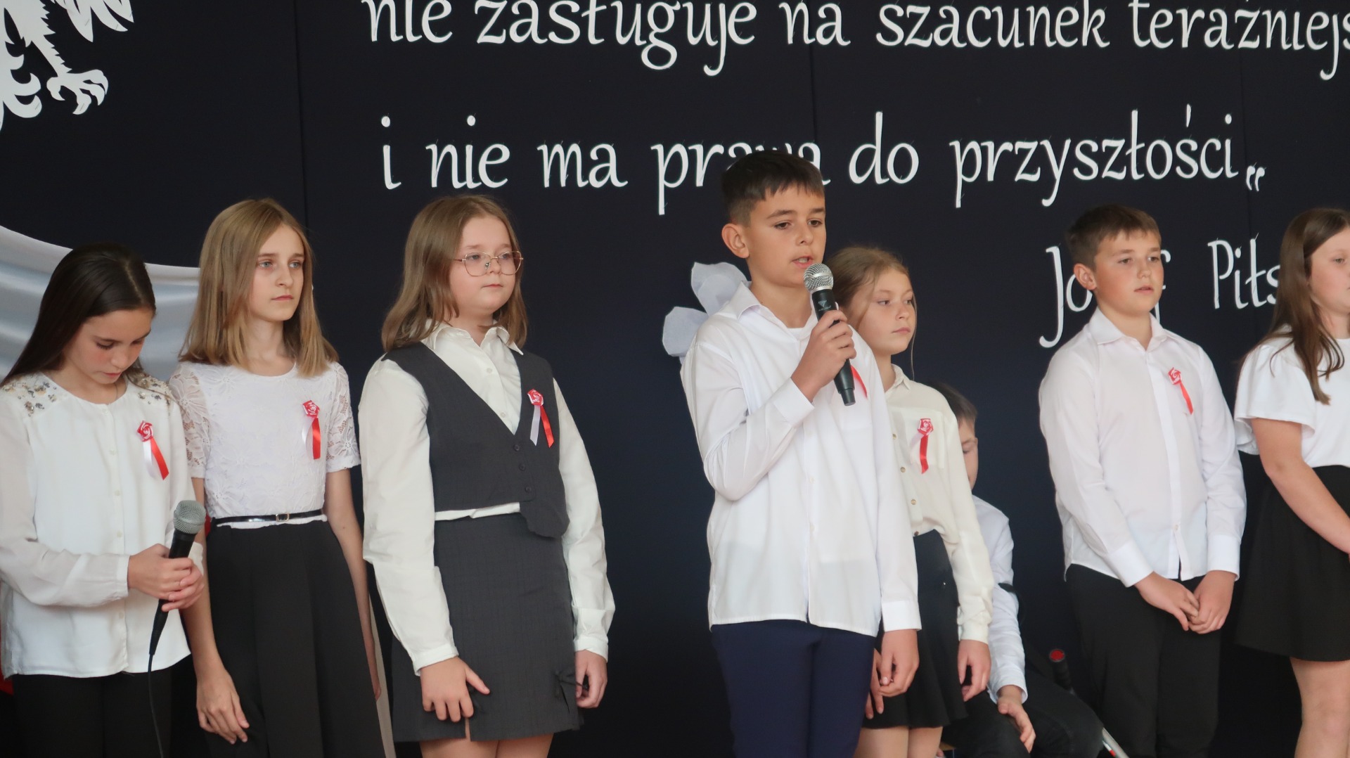 image_016.jpg