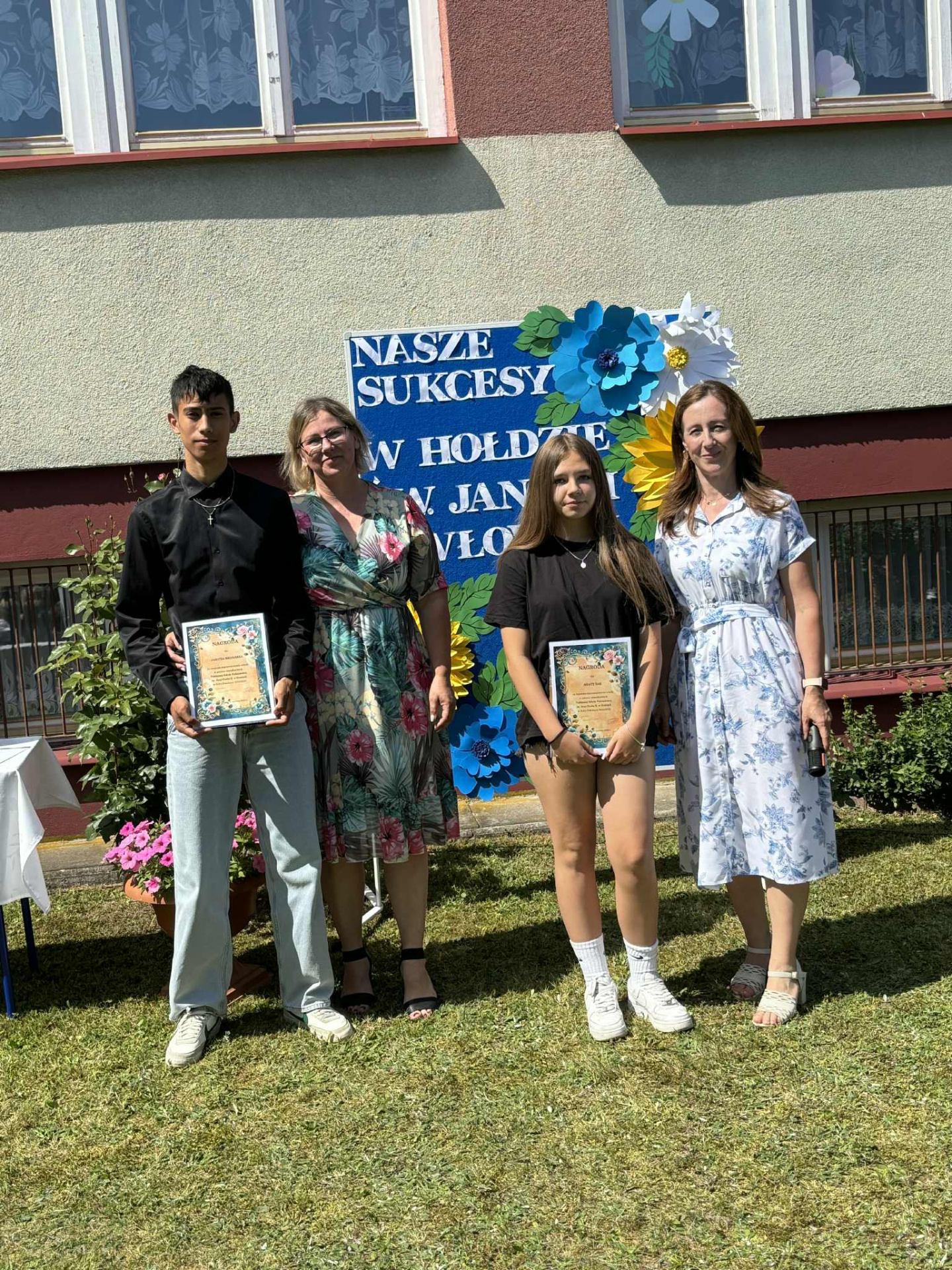Hdimg1e0faeb3c3774b0143b5753a090936