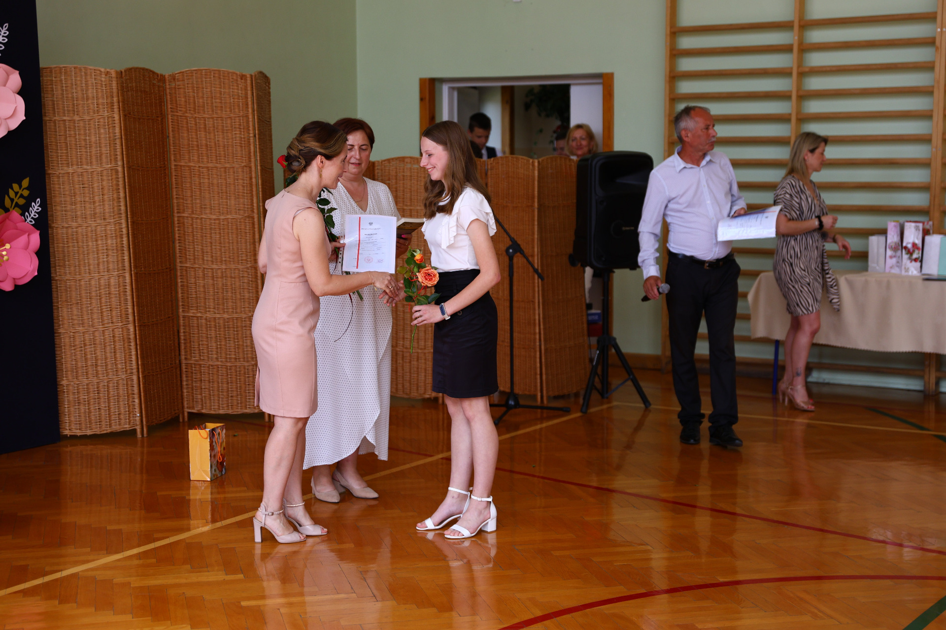 image_043.jpg