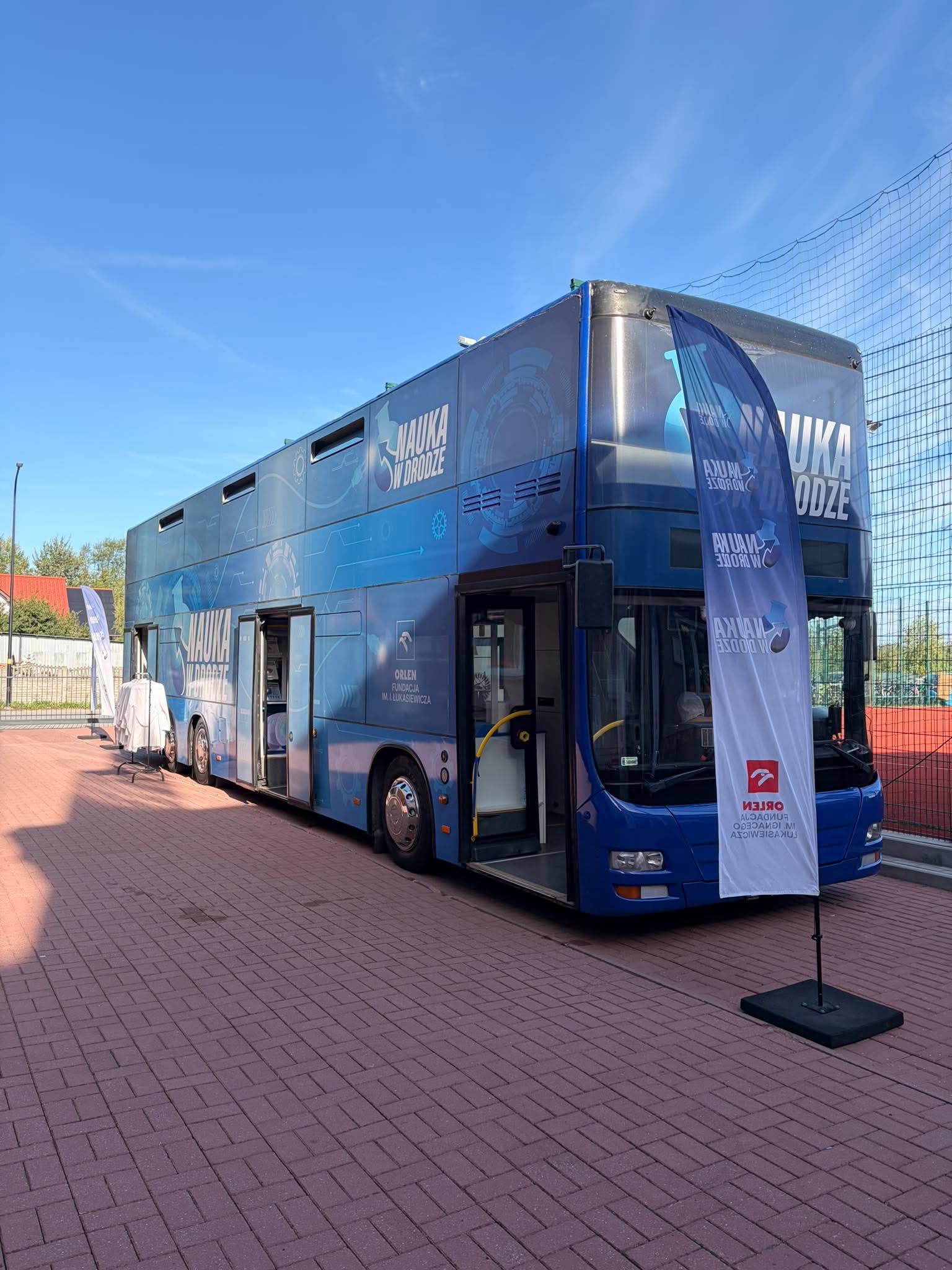 Naukobus odwiedził naszą szkołę!