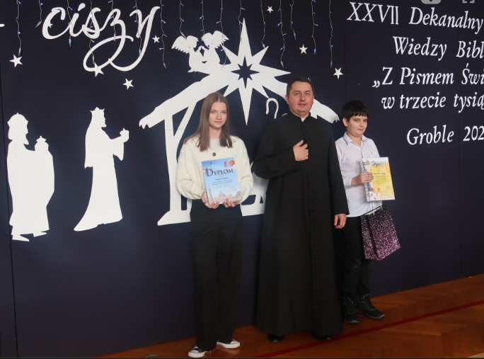 Dominik Czapiga  Laureatem XXVII Dekanalnego Konkursu Wiedzy Biblijnej